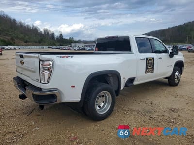Zdjęcie 10 z 13 samochodu: 2024 CHEVROLET SILVERADO K3500 LTZ VIN:1GC4YUEY5RF338553 - miniatura