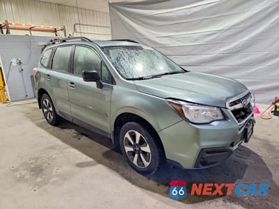 Czwarte zdjęcie samochodu z boku: 2018 SUBARU FORESTER 2.5I VIN:JF2SJABC5JH499059 - miniatura