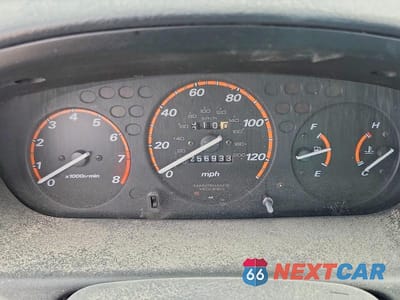 Zdjęcie 9 z 14 samochodu: 1999 HONDA CR-V LX VIN:JHLRD174XXC029530 - miniatura