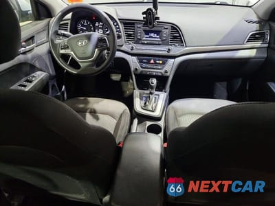 Zdjęcie 8 z 12 samochodu: 2018 HYUNDAI ELANTRA SE VIN:KMHD74LFXJU489467 - miniatura