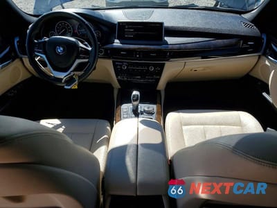 Zdjęcie 8 z 13 samochodu: 2018 BMW X5 XDRIVE35I VIN:5UXKR0C54J0Y03920 - miniatura