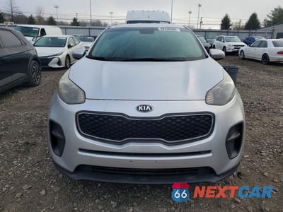 Piąte zdjęcie samochodu w środku: 2018 KIA SPORTAGE LX VIN:KNDPM3ACXJ7419768 - miniatura