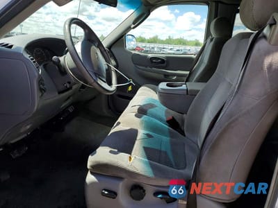 Zdjęcie 7 z 12 samochodu: 2002 FORD F150 VIN:1FTRX17L82NB30364 - miniatura