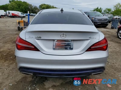 Zdjęcie 6 z 12 samochodu: 2019 MERCEDES-BENZ CLA 250 4MATIC VIN:WDDSJ4GB8KN725779 - miniatura