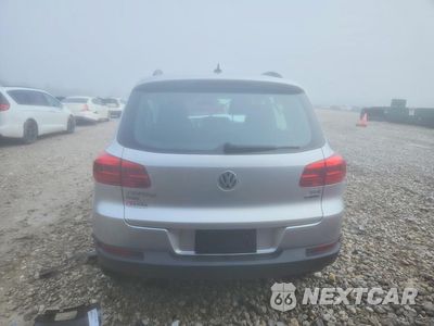 Zdjęcie 6 z 14 samochodu: 2018 VOLKSWAGEN TIGUAN LIMITED VIN:WVGBV7AX3JK002891 - miniatura