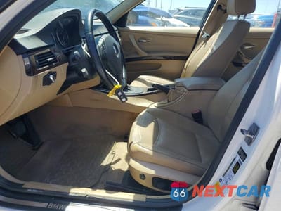 Zdjęcie 7 z 13 samochodu: 2011 BMW 328 I VIN:WBAPH7C52BE674385 - miniatura