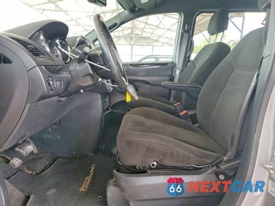Zdjęcie 7 z 12 samochodu: 2015 DODGE GRAND CARAVAN SE VIN:2C4RDGBG3FR684958 - miniatura