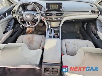 Zdjęcie 8 z 12 samochodu: 2019 HONDA ACCORD EX VIN:1HGCV1F47KA018976 - miniatura