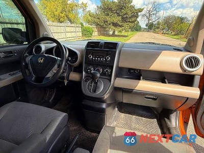 Zdjęcie 9 z 10 samochodu: 2007 HONDA ELEMENT EX VIN:5J6YH287X7L000602 - miniatura