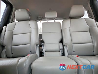 Zdjęcie 10 z 14 samochodu: 2015 HONDA ODYSSEY TOURING VIN:5FNRL5H96FB099058 - miniatura
