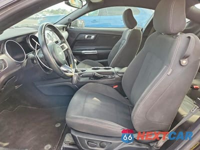 Zdjęcie 7 z 12 samochodu: 2020 FORD MUSTANG VIN:1FA6P8TH7L5141960 - miniatura