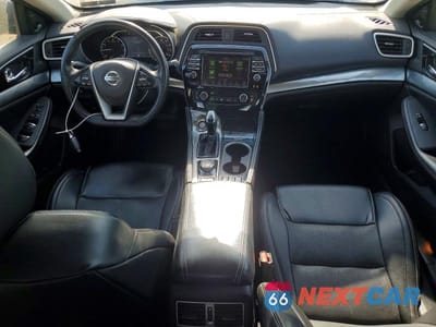 Zdjęcie 8 z 12 samochodu: 2019 NISSAN MAXIMA 3.5 SL VIN:1N4AA6AV8KC376418 - miniatura