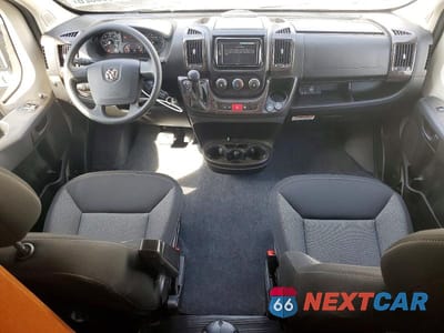Zdjęcie 8 z 12 samochodu: 2017 RAM PROMASTER 3500 RV VIN:3C6URVJG2HE533994 - miniatura