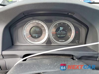 Zdjęcie 9 z 11 samochodu: 2012 VOLVO S60 T5 VIN:YV1622FS6C2144616 - miniatura