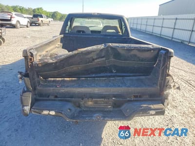 Zdjęcie 6 z 12 samochodu: 1994 CHEVROLET S TRUCK S10 VIN:1GCCS1448RK167346 - miniatura