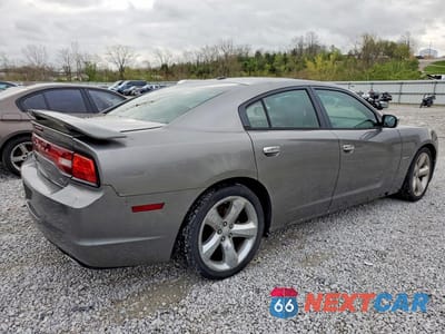 Trzecie zdjęcie samochodu z tyłu: 2011 DODGE CHARGER R VIN:2B3CL5CT2BH610375 - miniatura