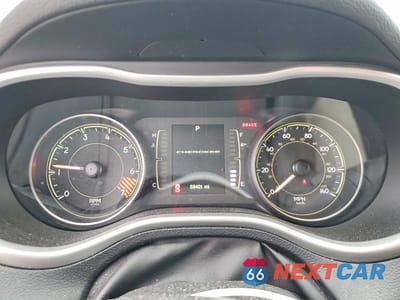 Zdjęcie 9 z 12 samochodu: 2014 JEEP CHEROKEE LATITUDE VIN:1C4PJMCB5EW164106 - miniatura