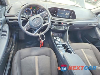 Zdjęcie 8 z 13 samochodu: 2021 HYUNDAI SONATA SEL VIN:KMHL64JA4MA150120 - miniatura