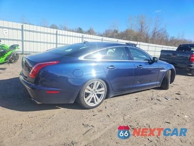 Trzecie zdjęcie samochodu z tyłu: 2013 JAGUAR XJ VIN:SAJWJ1CD7D8V47268 - miniatura