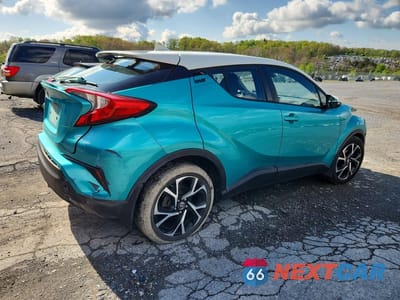 Trzecie zdjęcie samochodu z tyłu: 2018 TOYOTA C-HR XLE PREMIUM VIN:NMTKHMBXXJR061761 - miniatura