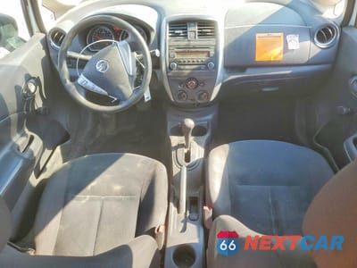Zdjęcie 8 z 12 samochodu: 2015 NISSAN VERSA NOTE S PLUS VIN:3N1CE2CP5FL426283 - miniatura