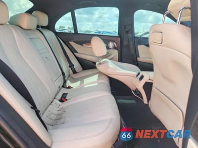 Zdjęcie 10 z 13 samochodu: 2019 MERCEDES-BENZ E 300 4MATIC VIN:WDDZF4KB8KA499743 - miniatura