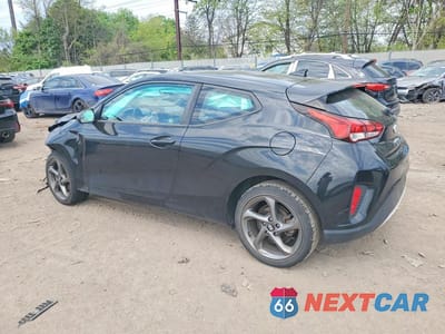 Drugie zdjęcie samochodu z przodu: 2020 HYUNDAI VELOSTER 2.0L VIN:KMHTG6AF9LU021517 - miniatura