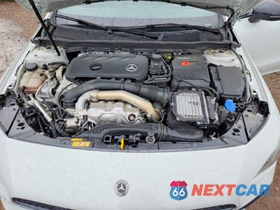 Zdjęcie 11 z 12 samochodu: 2024 MERCEDES-BENZ CLA 250 4MATIC VIN:W1K5J4HB3RN450442 - miniatura