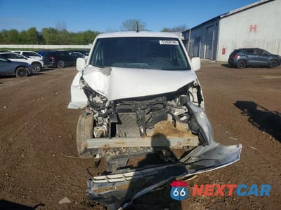 Piąte zdjęcie samochodu w środku: 2016 NISSAN NV200 SV VIN:3N6CM0KN6GK698253 - miniatura