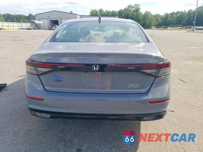 Zdjęcie 6 z 12 samochodu: 2025 HONDA ACCORD TOURING HYBRID VIN:1HGCY2F88SA030599 - miniatura