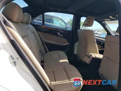 Zdjęcie 10 z 12 samochodu: 2012 MERCEDES-BENZ E 350 4MATIC VIN:WDDHF8JB5CA615244 - miniatura