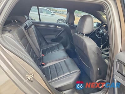 Zdjęcie 10 z 13 samochodu: 2016 VOLKSWAGEN GOLF R VIN:WVWUF7AU8GW090175 - miniatura