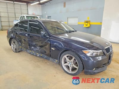 Czwarte zdjęcie samochodu z boku: 2007 BMW 328 XI SULEV VIN:WBAVC73557A236190 - miniatura