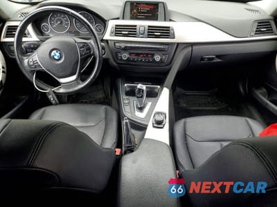Zdjęcie 8 z 12 samochodu: 2015 BMW 320 I VIN:WBA3B1G58FNT03714 - miniatura