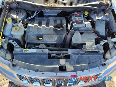 Zdjęcie 11 z 12 samochodu: 2014 JEEP COMPASS LATITUDE VIN:1C4NJDEB9ED734379 - miniatura