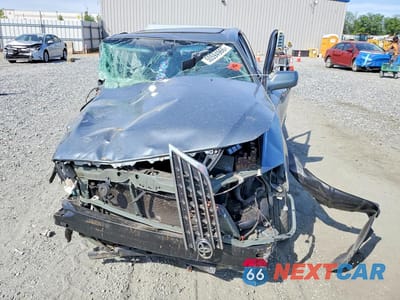 Piąte zdjęcie samochodu w środku: 2003 TOYOTA AVALON XLS VIN:4T1BF28B33U296035 - miniatura