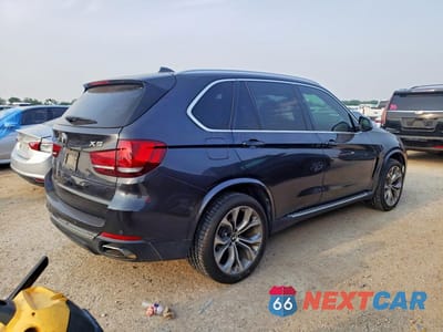 Trzecie zdjęcie samochodu z tyłu: 2018 BMW X5 SDRIVE35I VIN:5UXKR2C53J0X09409 - miniatura