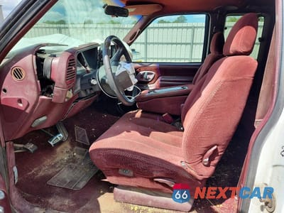 Zdjęcie 7 z 12 samochodu: 1998 GMC SIERRA1500 VIN:1GTEC19R4WR516631 - miniatura