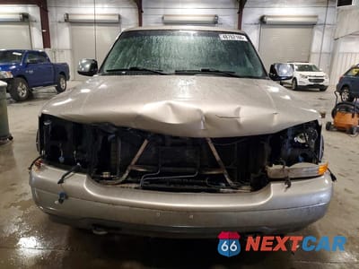 Piąte zdjęcie samochodu w środku: 2002 GMC NEW SIERRA K1500 VIN:2GTEK19V621205902 - miniatura