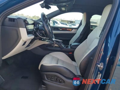 Zdjęcie 7 z 13 samochodu: 2024 PORSCHE CAYENNE COUPE VIN:WP1BA2AY2RDA49016 - miniatura