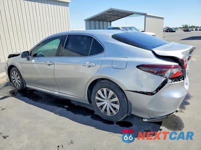 Drugie zdjęcie samochodu z przodu: 2022 TOYOTA CAMRY LE VIN:4T1C31AK5NU040760 - miniatura