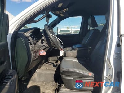 Zdjęcie 7 z 12 samochodu: 2024 RAM 2500 TRADESMAN VIN:3C6UR4HJ4RG283286 - miniatura