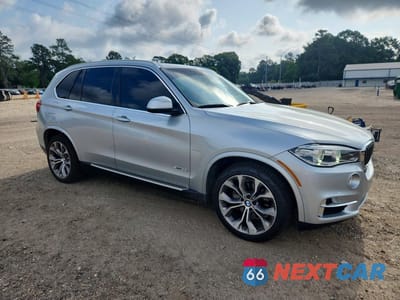 Czwarte zdjęcie samochodu z boku: 2018 BMW X5 SDRIVE35I VIN:5UXKR2C58J0X10362 - miniatura
