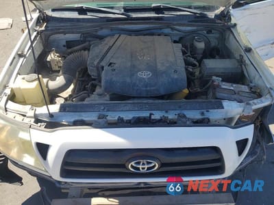 Zdjęcie 11 z 12 samochodu: 2008 TOYOTA TACOMA V6 VIN:3TMMU52N38M006007 - miniatura