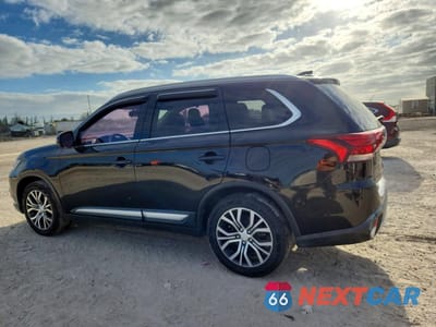 Drugie zdjęcie samochodu z przodu: 2018 MITSUBISHI OUTLANDER SE VIN:JA4AD3A33JJ000597 - miniatura