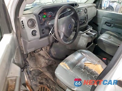 Zdjęcie 8 z 13 samochodu: 2010 FORD ECONOLINE E350 SUPER DUTY VAN VIN:1FTSE3EL1ADA92910 - miniatura