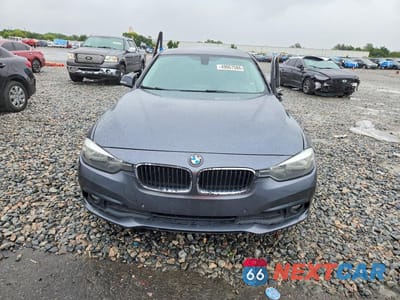 Piąte zdjęcie samochodu w środku: 2016 BMW 320 I VIN:WBA8A9C57GK617273 - miniatura