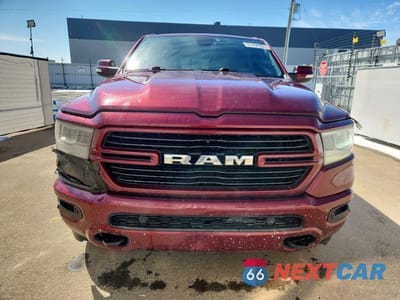 Piąte zdjęcie samochodu w środku: 2020 RAM 1500 BIG HORN VIN:1C6SRFFT9LN227432 - miniatura