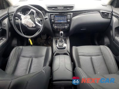 Zdjęcie 8 z 13 samochodu: 2017 NISSAN QASHQAI S VIN:JN1BJ1CR6HW108656 - miniatura