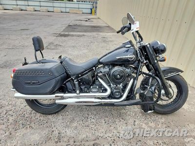 2019 HARLEY-DAVIDSON FLHC 1HD1YAJ24KB041031 - główne zdjęcie licytacji z USA - miniatura